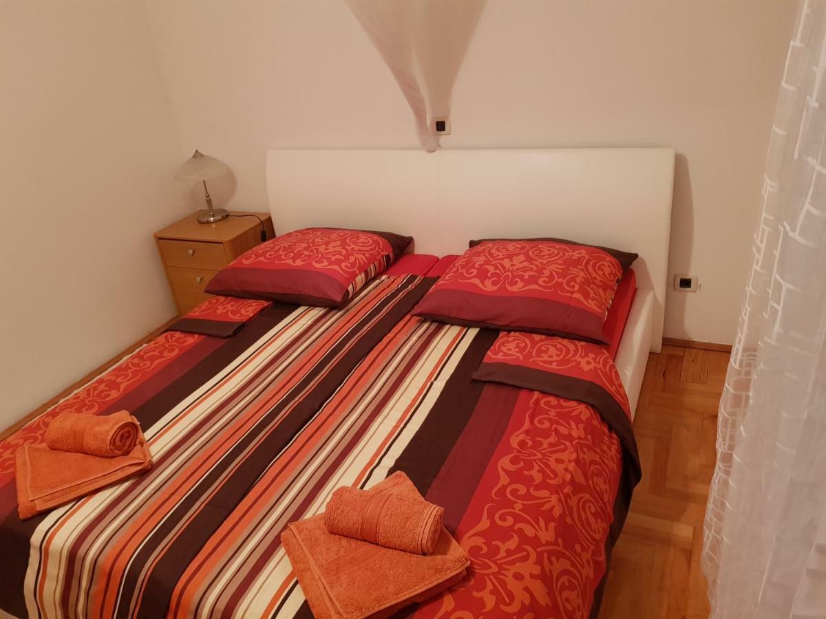 Ferienhaus Topic 弗尔萨尔 外观 照片